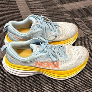 Hoka Bondi 8